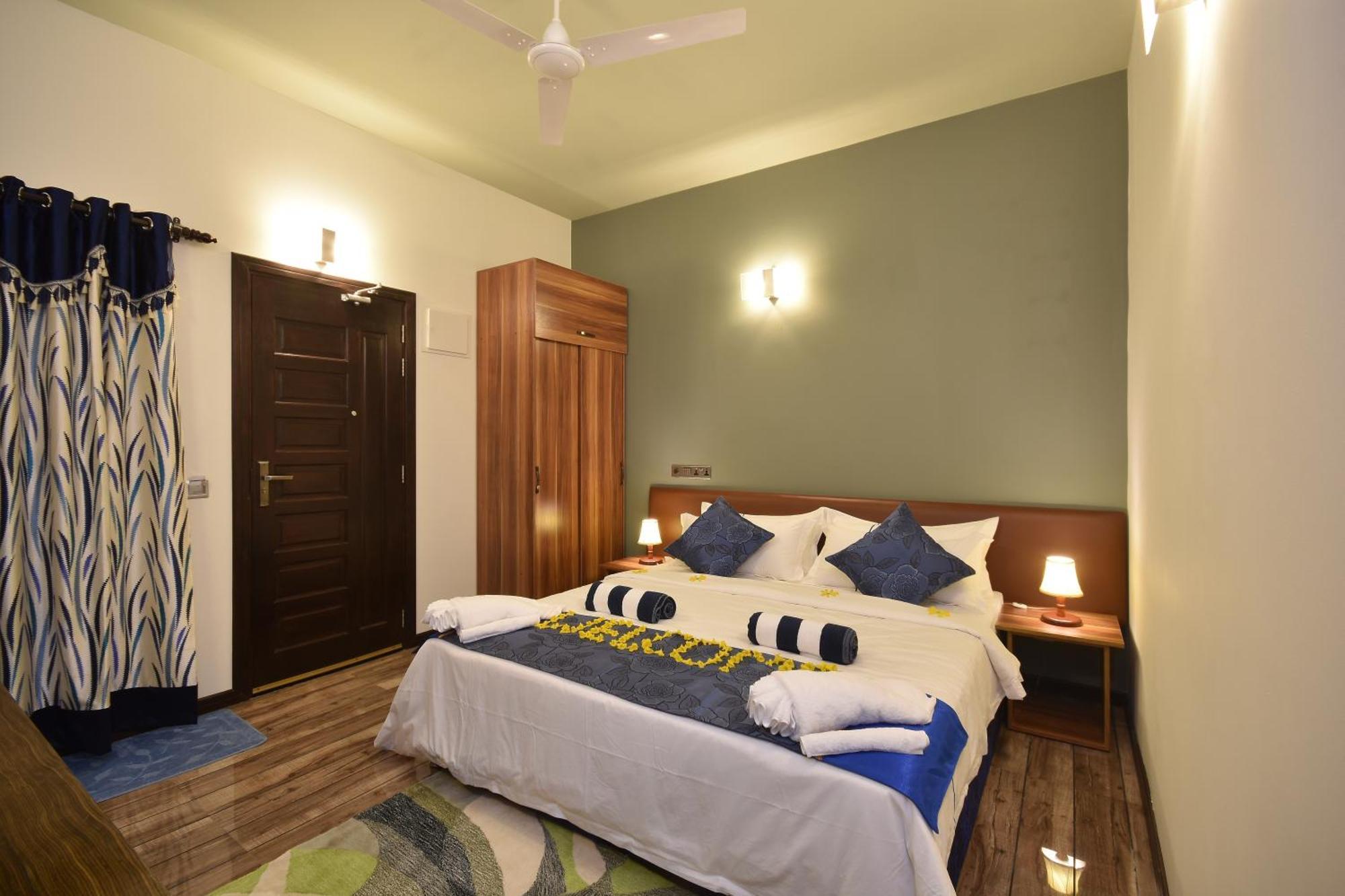 Island Home Inn Ukulhas Island Екстер'єр фото